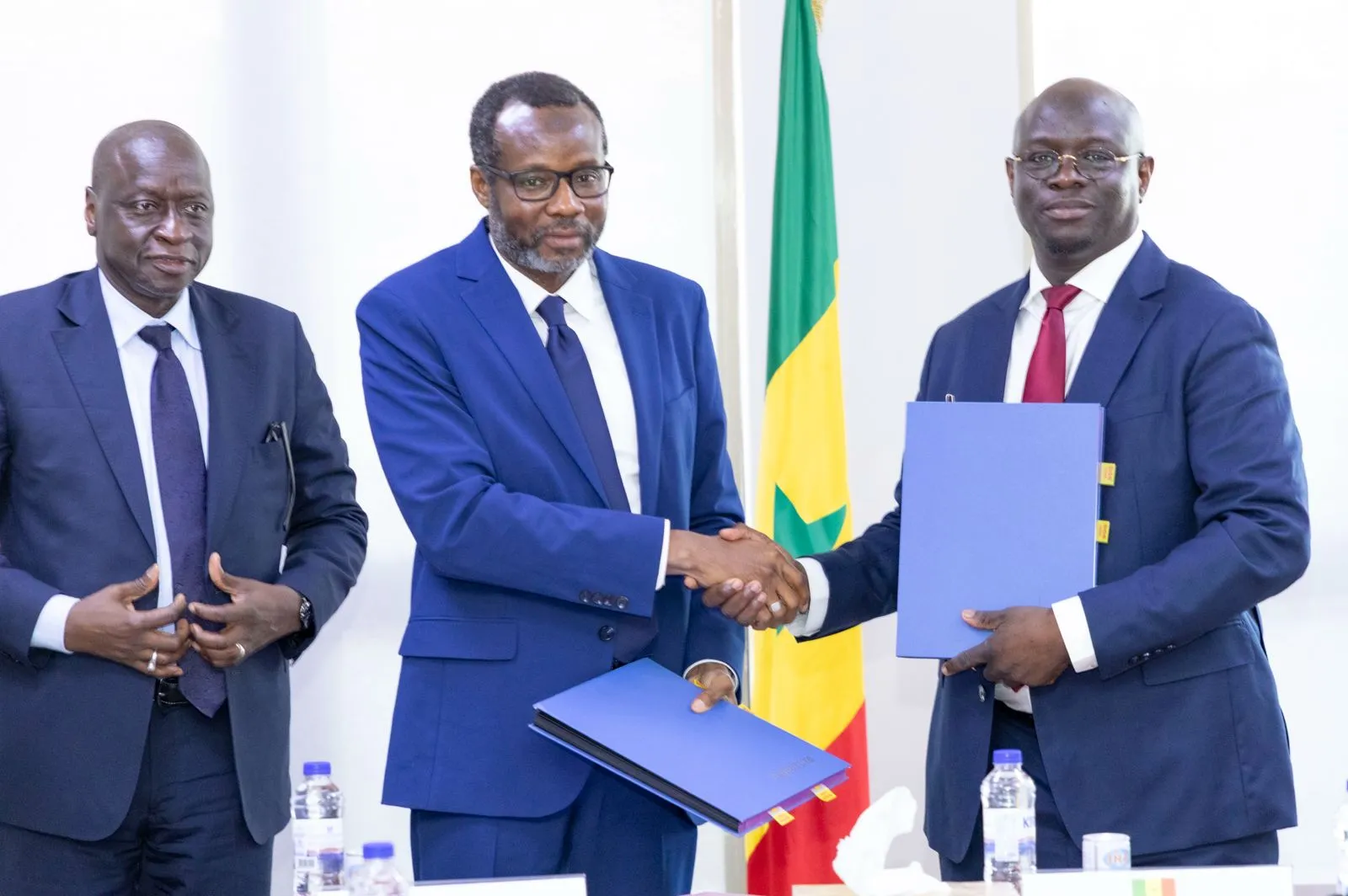 Le Sénégal et la Banque mondiale renforcent leur partenariat avec la signature de trois accords de financement, pour un montant total de plus de 220 milliards de FCFA.